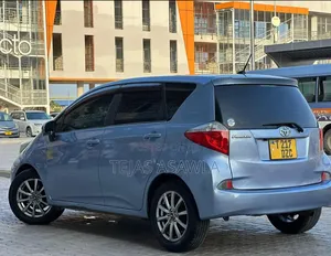 Toyota Ractis 2014 Blue