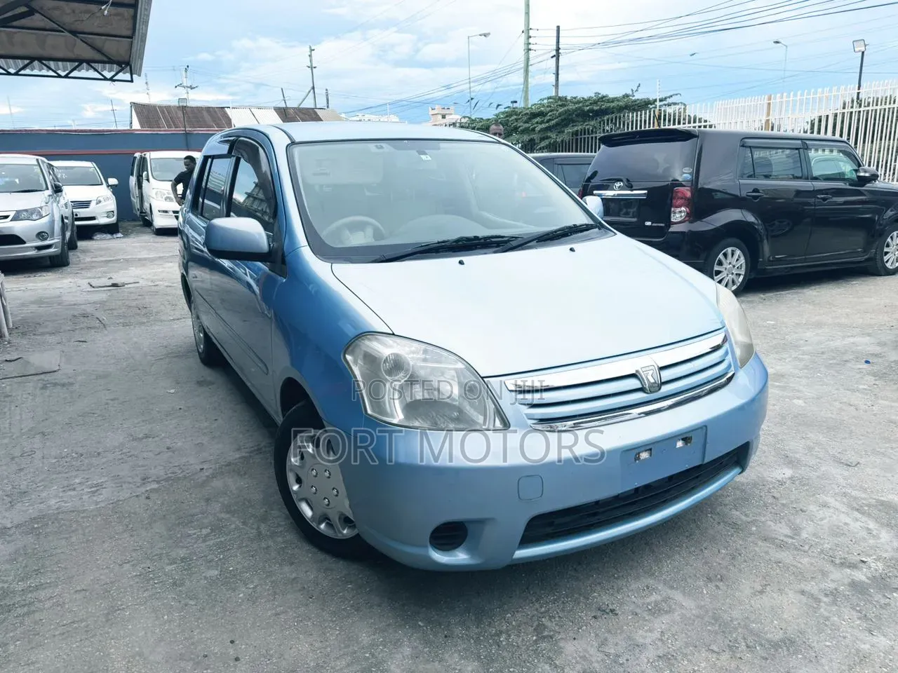 Toyota Raum 1.5 FWD 2004