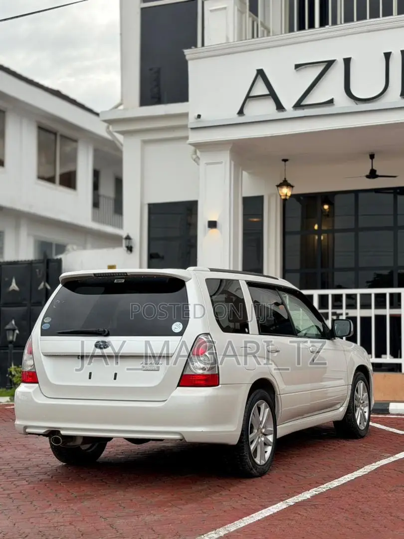 Subaru Forester 2006 White