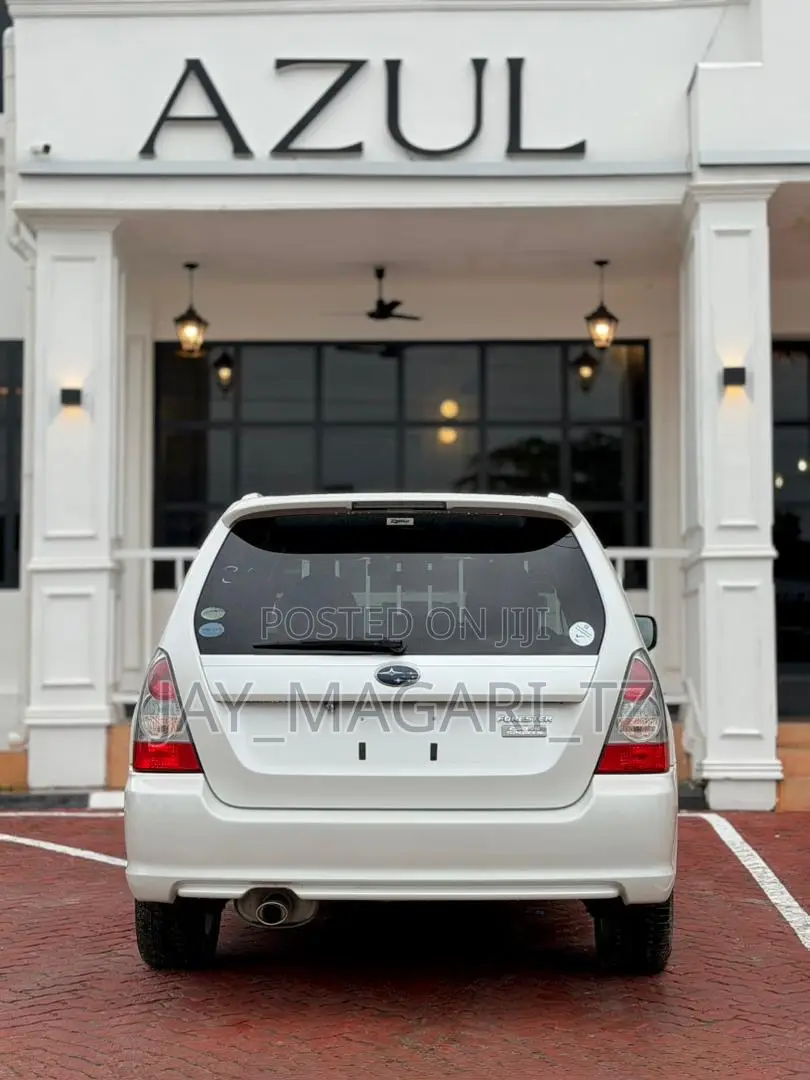Subaru Forester 2006 White