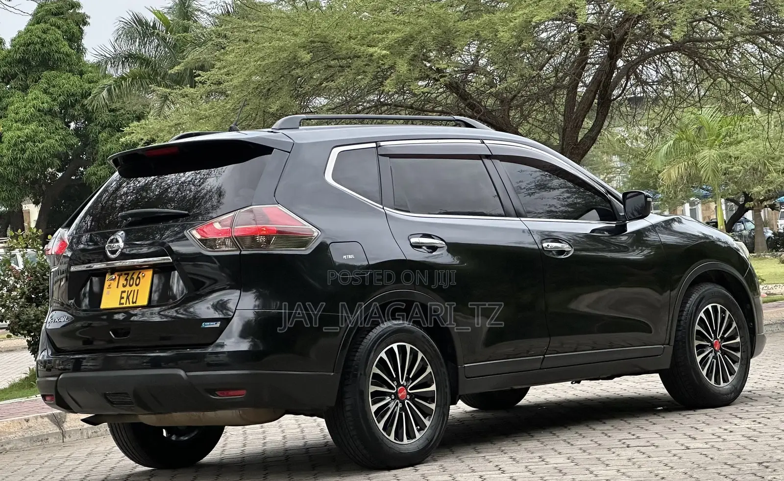 Nissan X-Trail 2015 Black