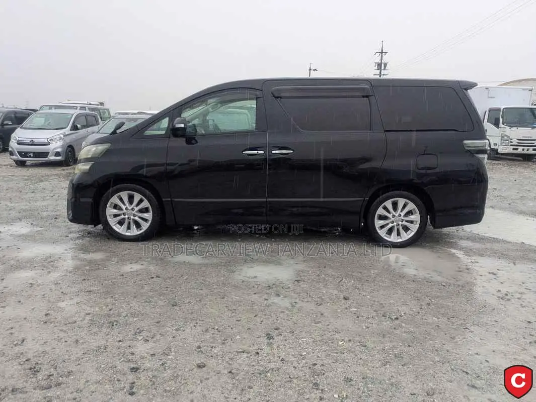 Toyota Alphard 2009 Black