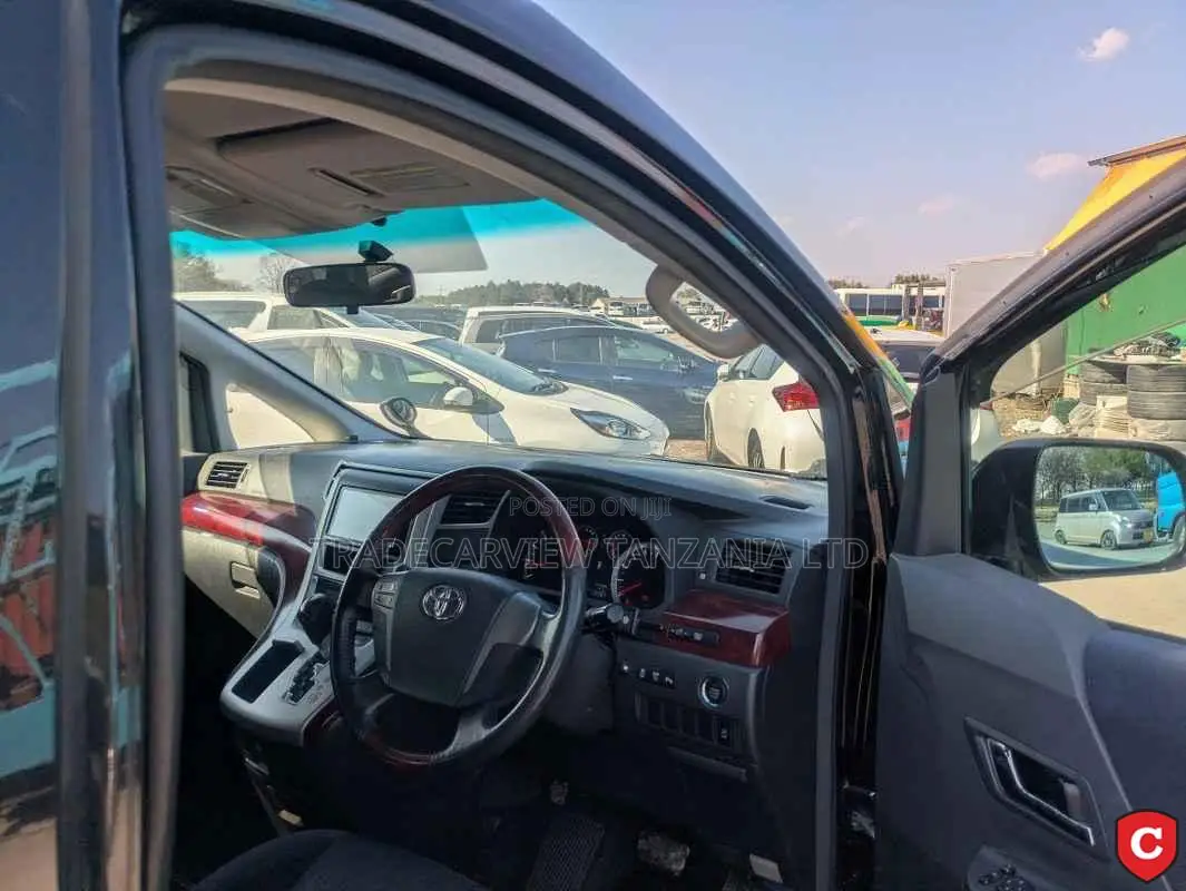 Toyota Alphard 2009 Black