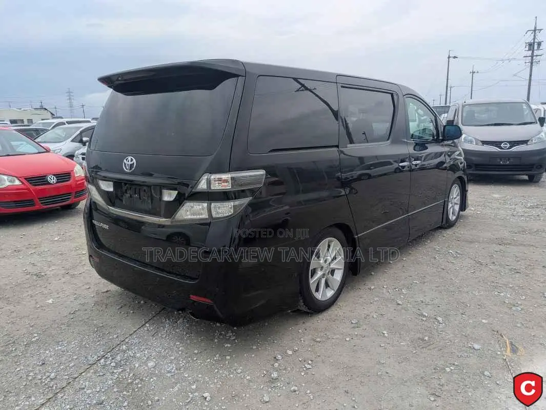 Toyota Alphard 2010 Black