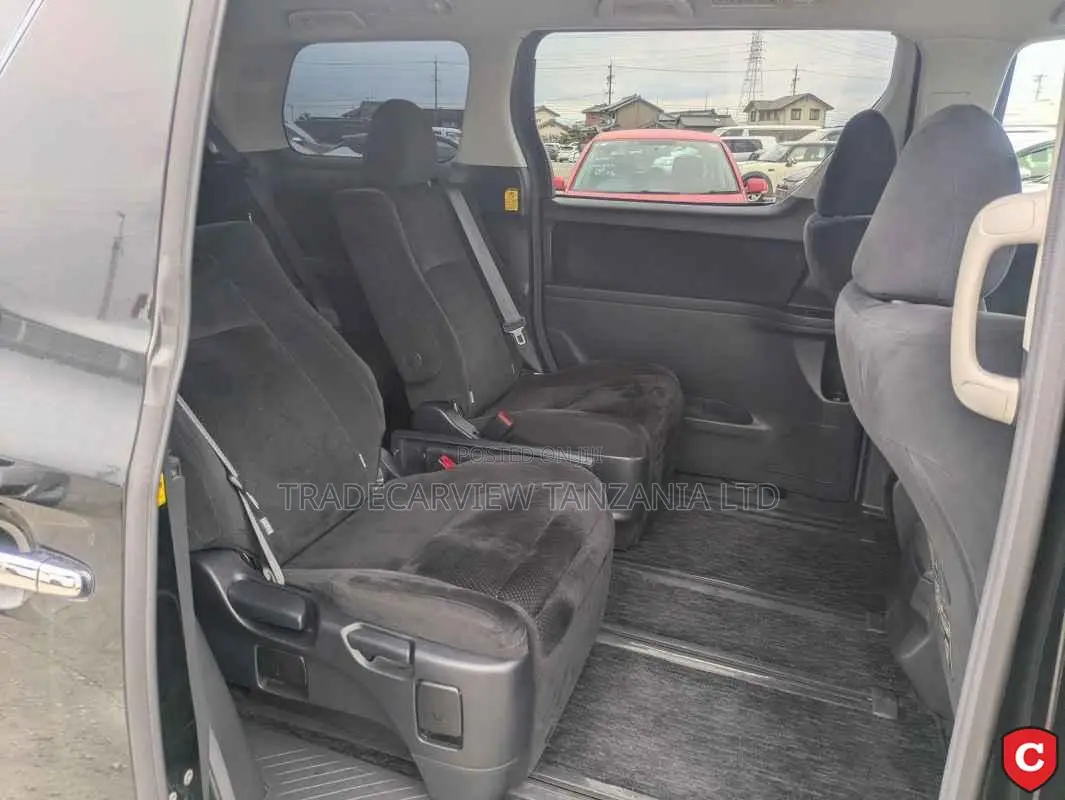 Toyota Alphard 2010 Black