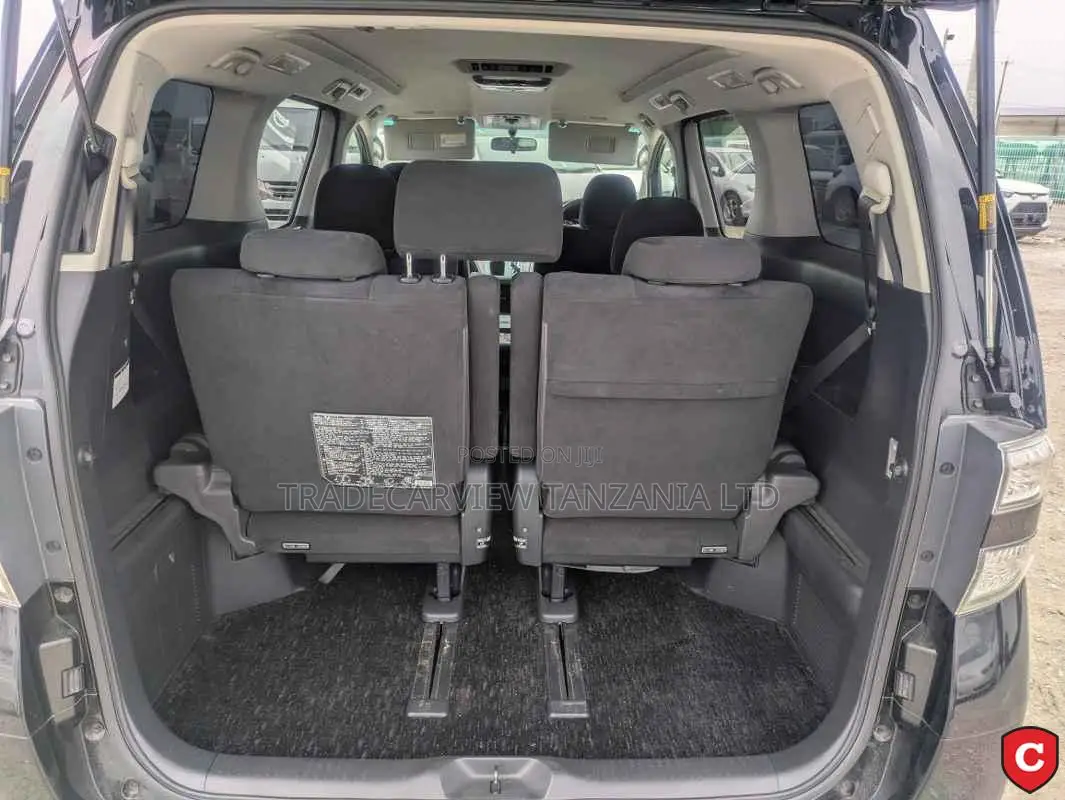 Toyota Alphard 2010 Black