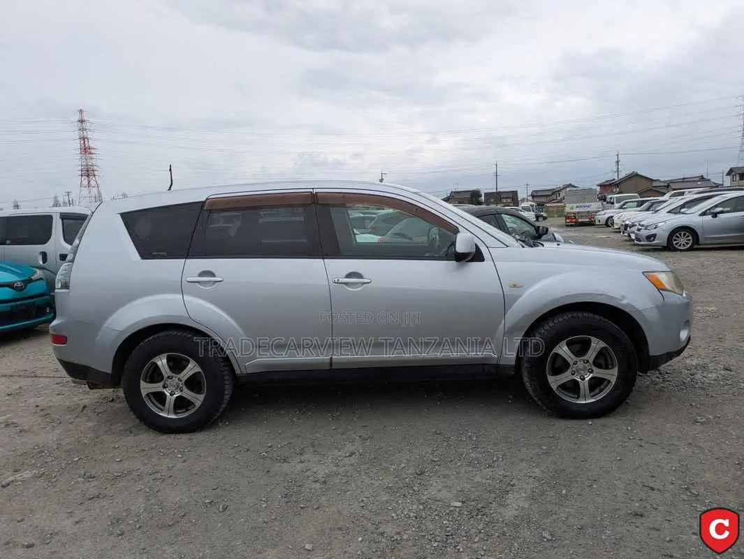 Mitsubishi Outlander 2007 Silver