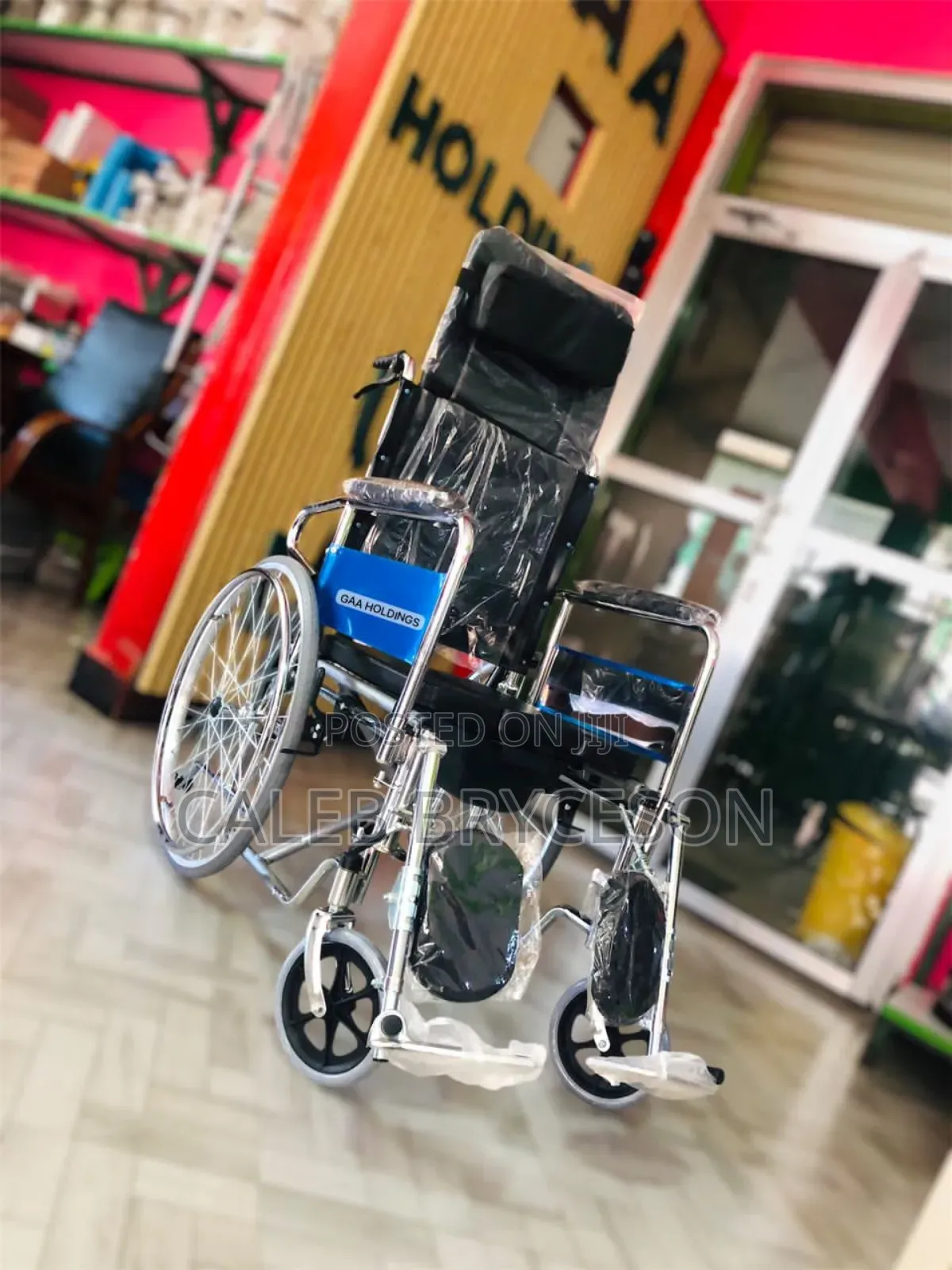 Multifunctional Wheelchairs With Toilet