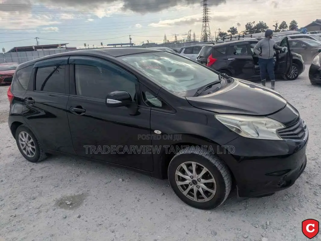 Nissan Note 2013 Black