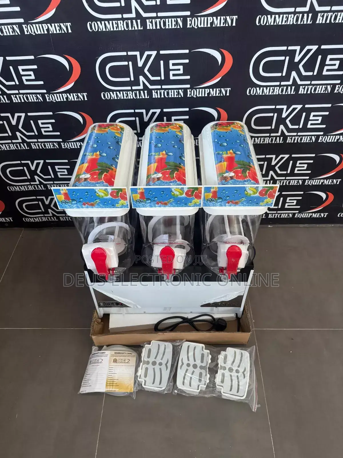 *Slush Juice Machine*
Tripple Heads 45litres (15l X 3)

