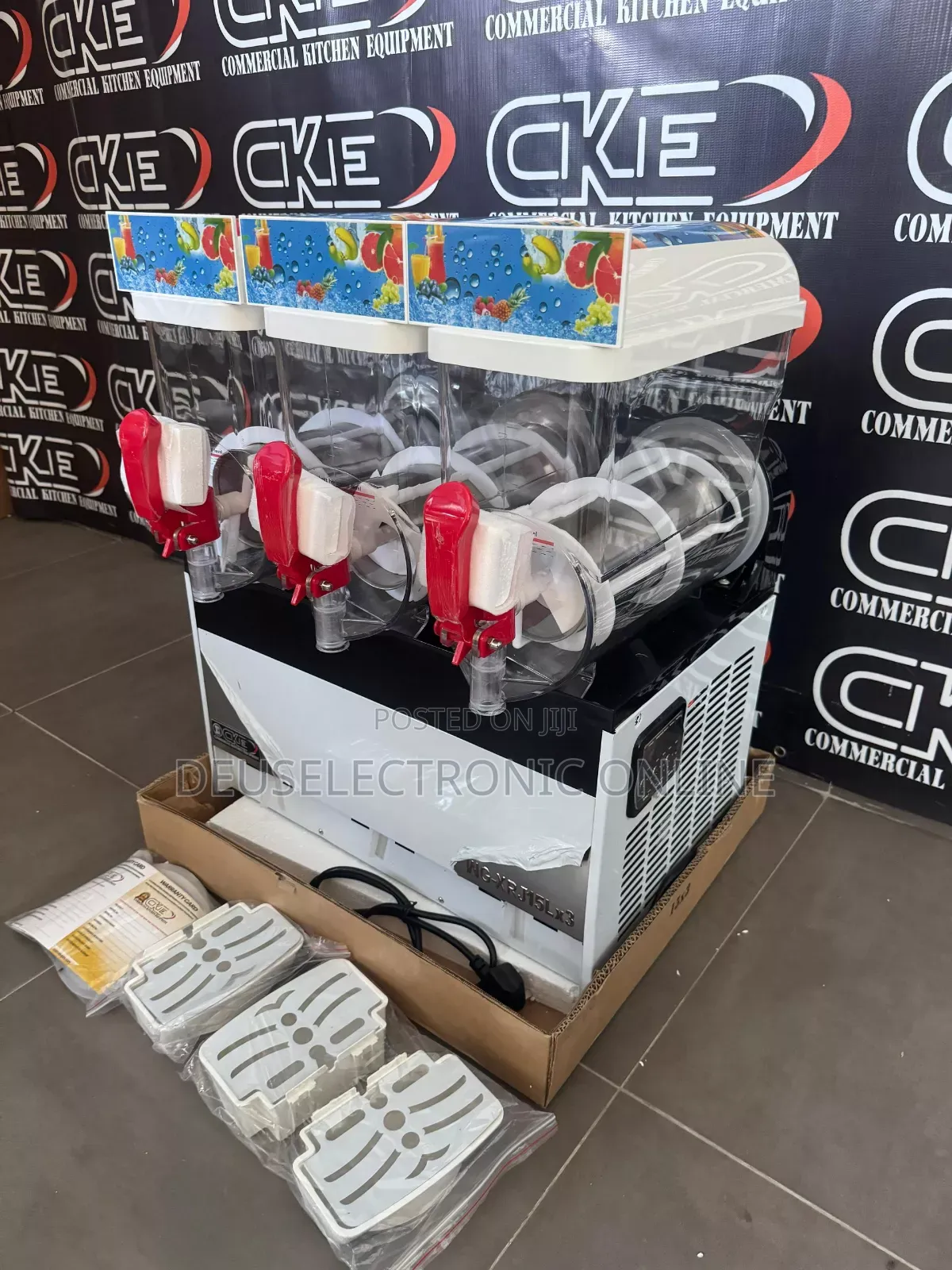 *Slush Juice Machine*
Tripple Heads 45litres (15l X 3)
