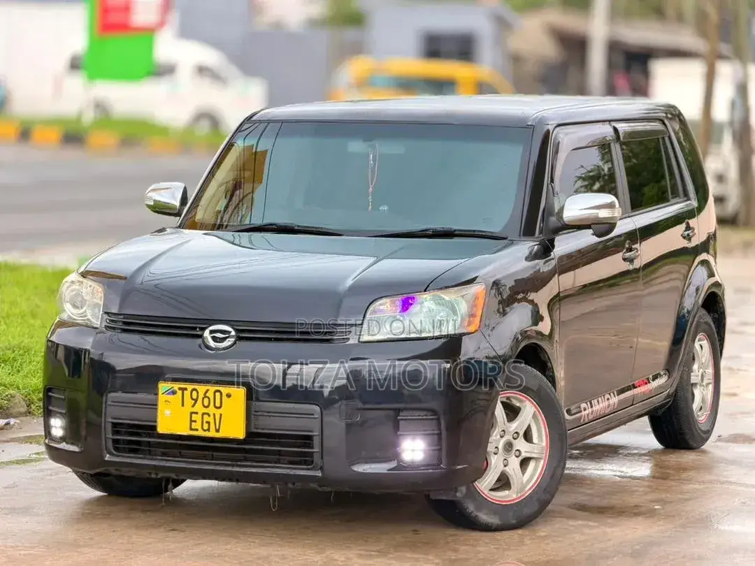 Toyota Corolla Rumion 2009 Black