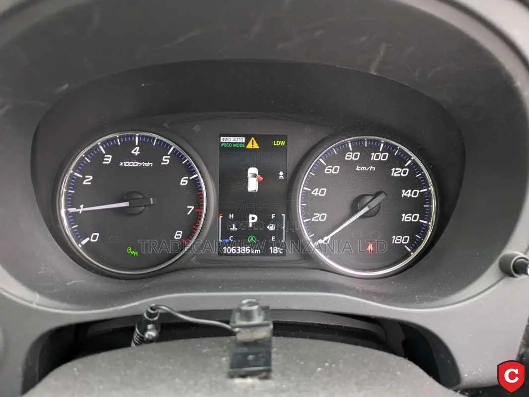 Mitsubishi Outlander 2017 Black