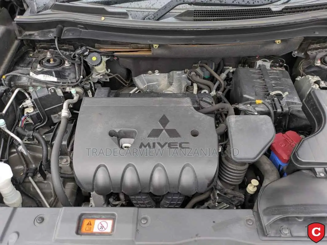 Mitsubishi Outlander 2017 Black