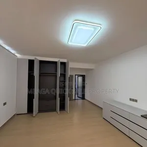 3bdrm Apartment in Oyster Bay for rent