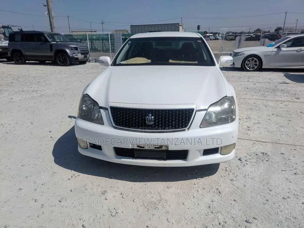 Toyota Crown 2007 Pearl