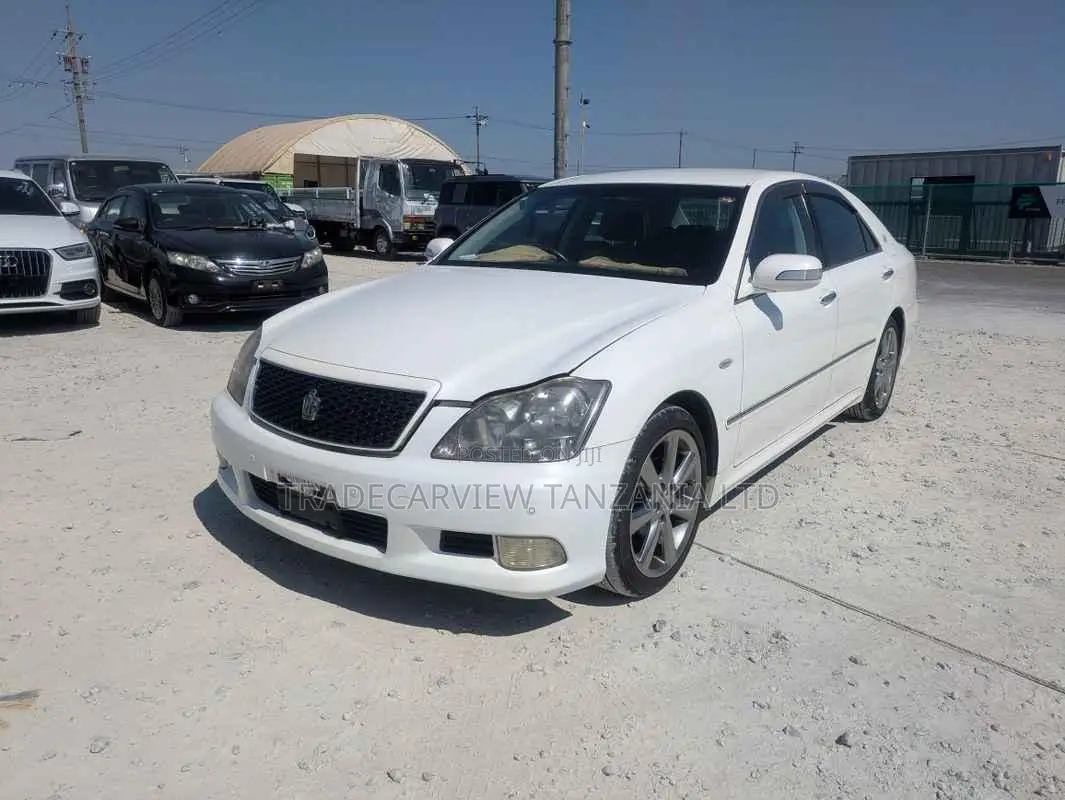 Toyota Crown 2007 Pearl