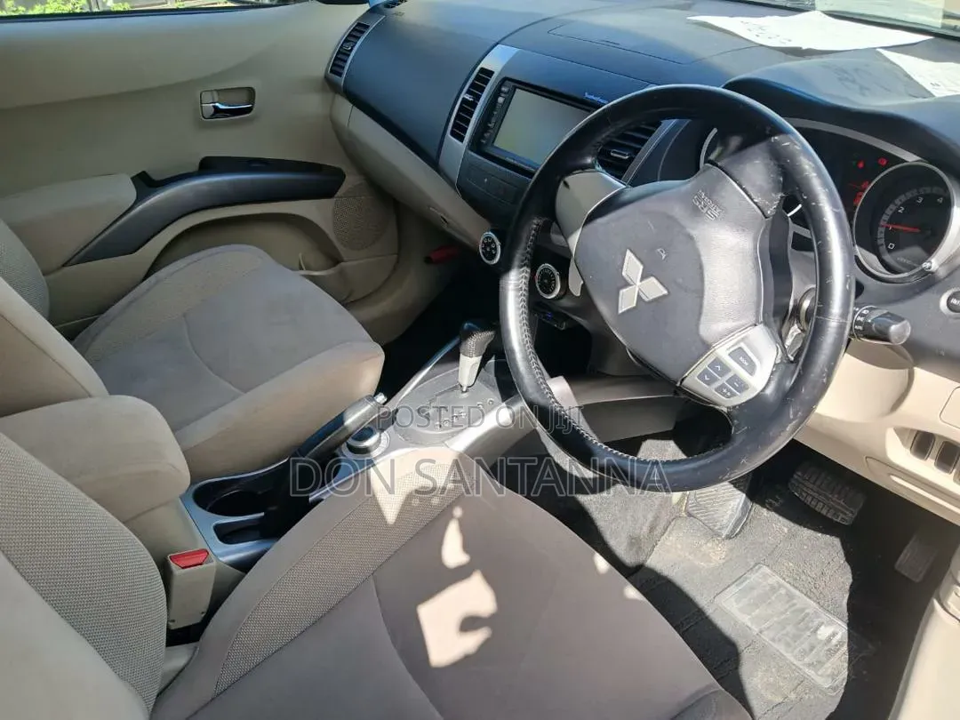 Mitsubishi Outlander 2009 Black