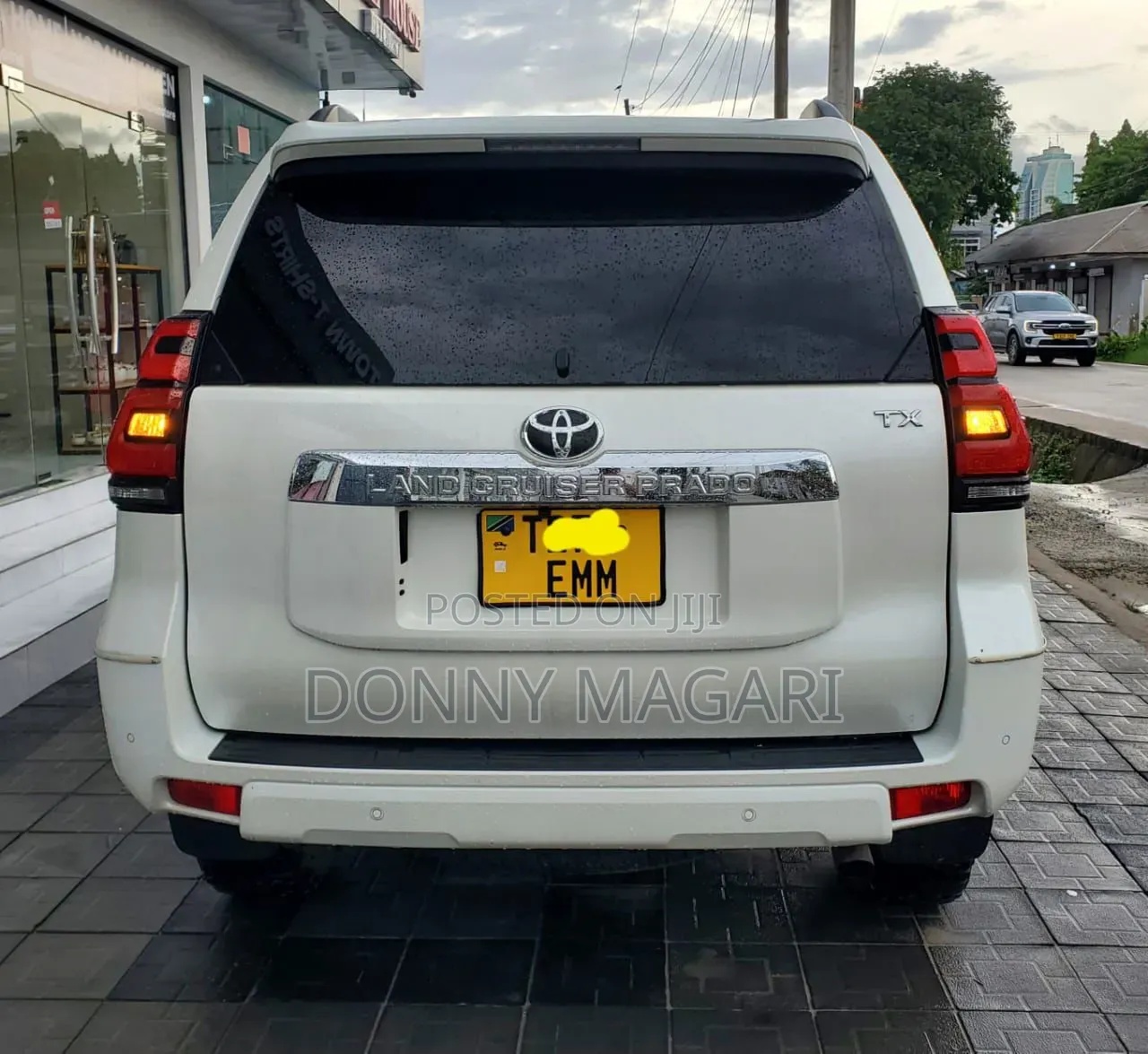 Toyota Land Cruiser Prado 2019 White