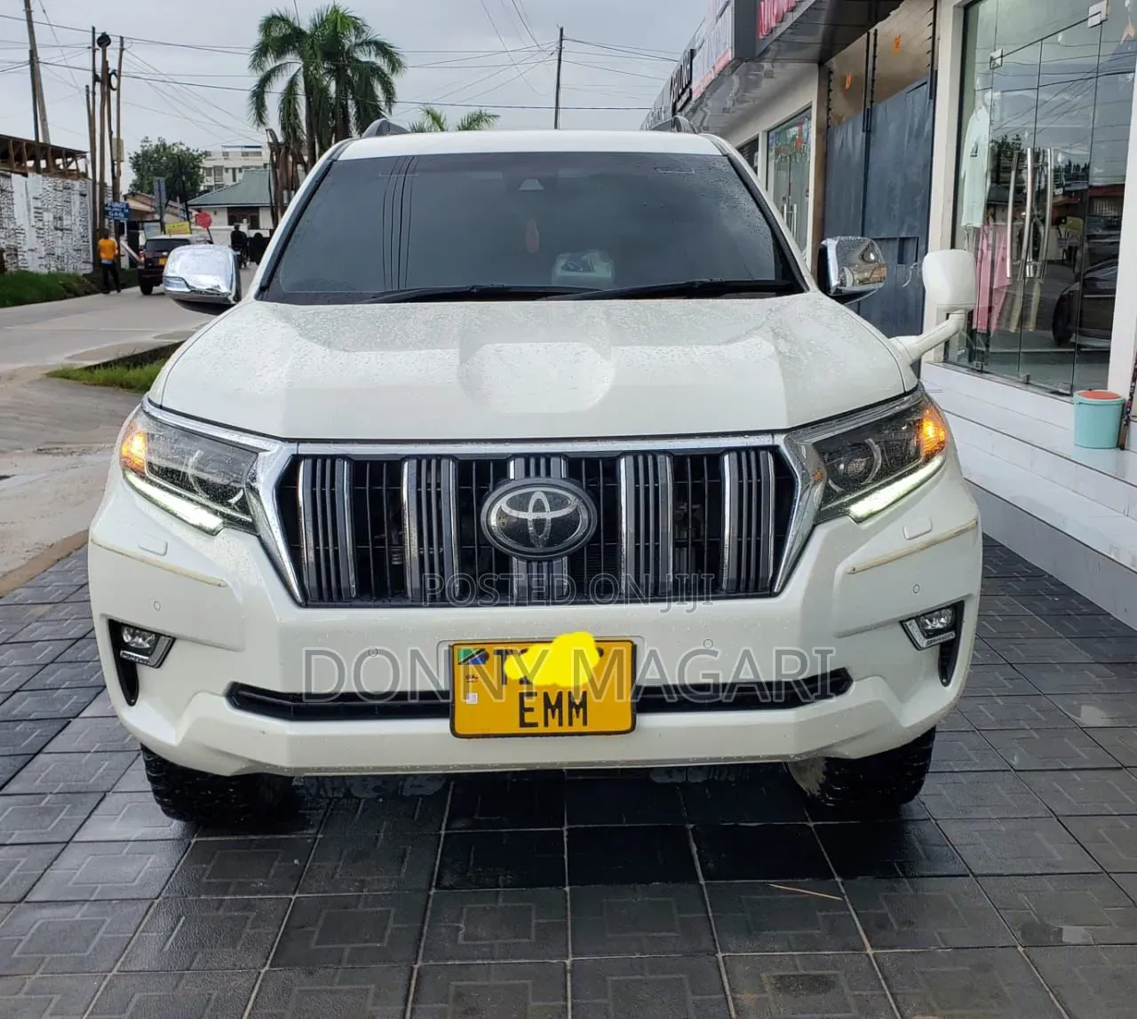 Toyota Land Cruiser Prado 2019 White