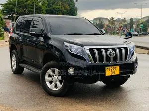 Toyota Land Cruiser Prado 2014 Black