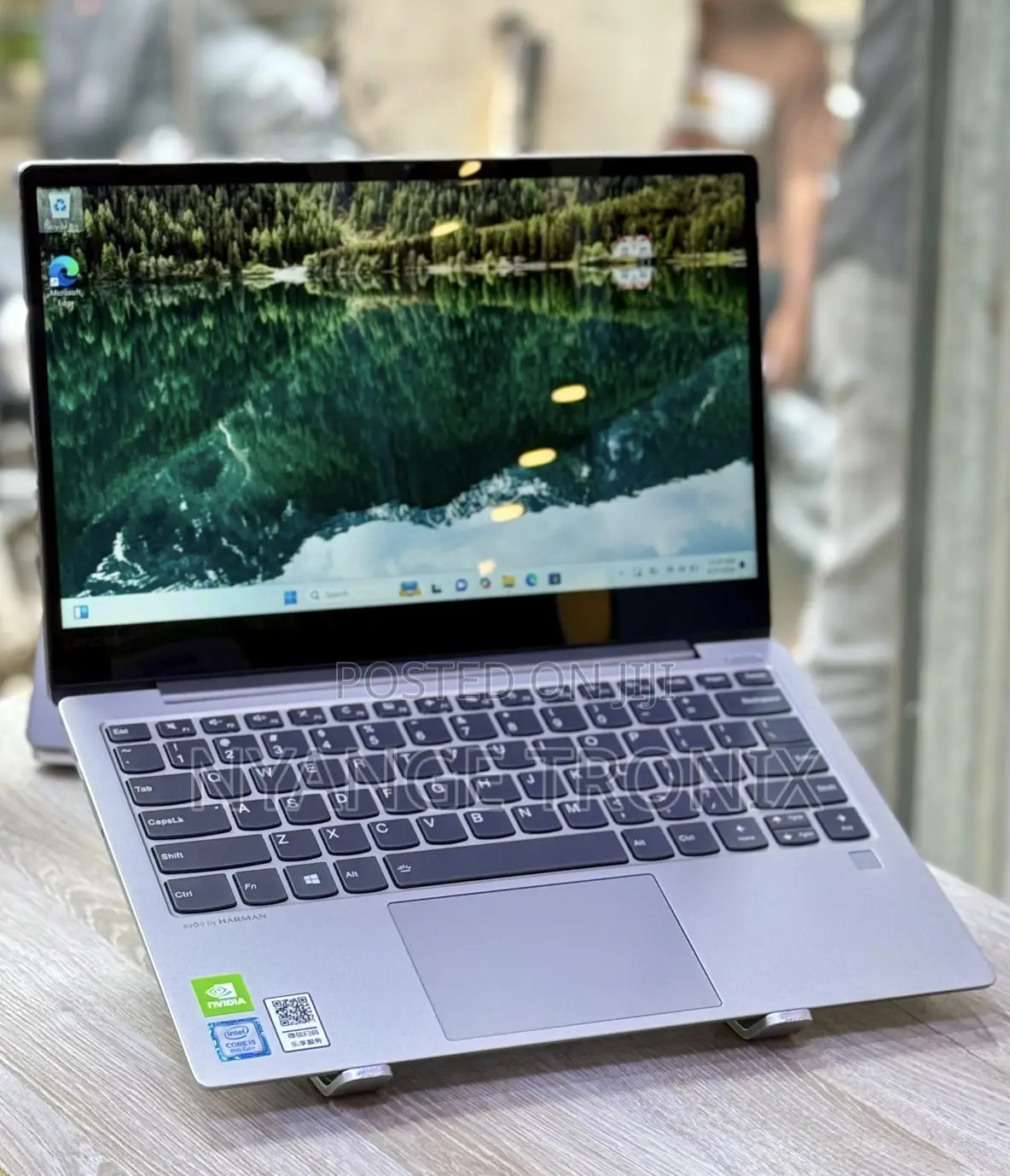 Laptop Lenovo 8GB Intel Core i5 SSD 512GB