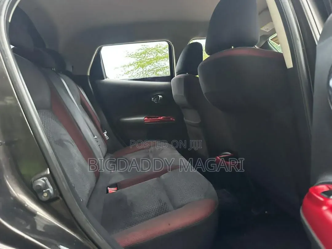 Nissan Juke 2012 Gray