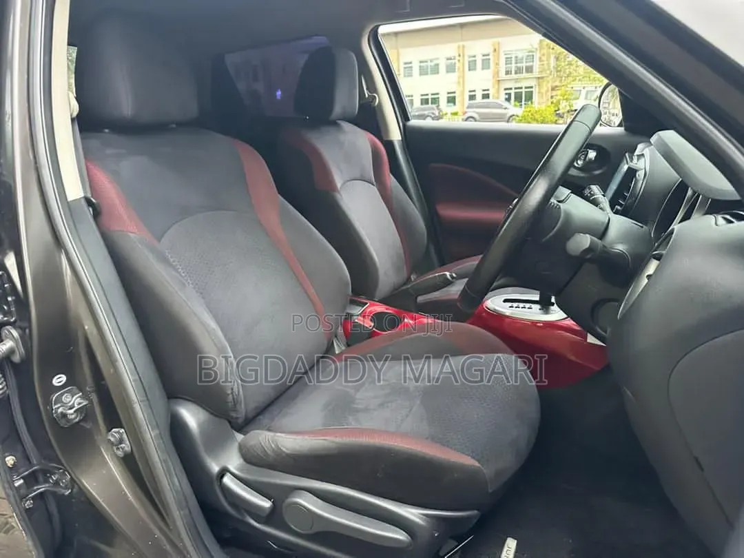 Nissan Juke 2012 Gray