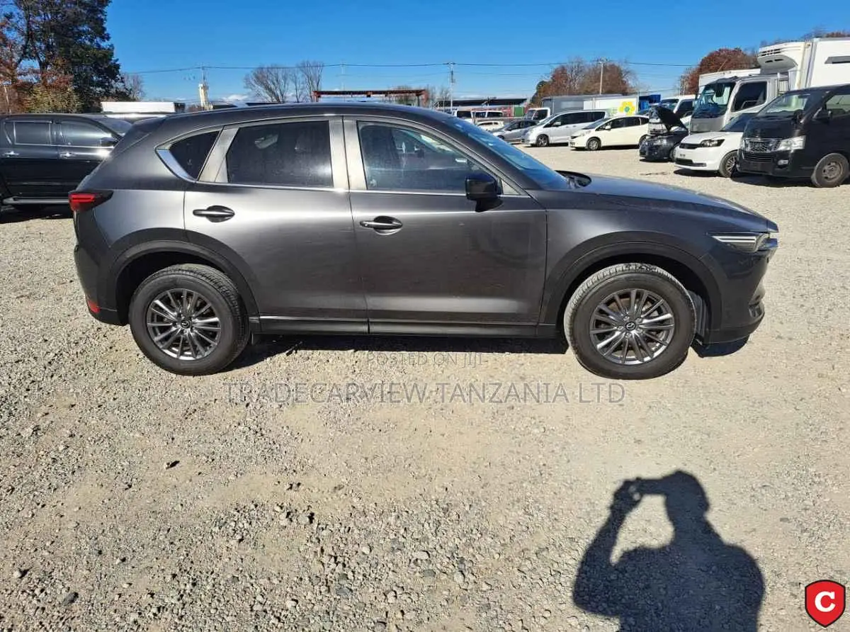 Mazda CX-5 2017 Gray