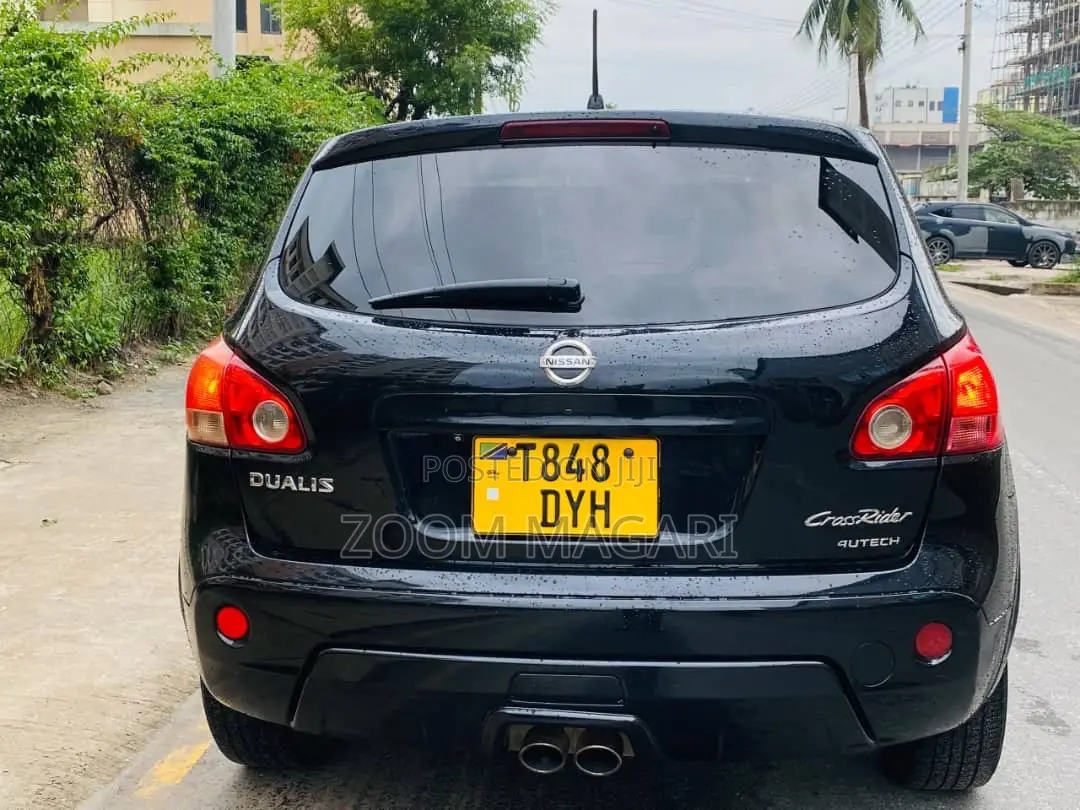 Nissan Dualis 2010 Black