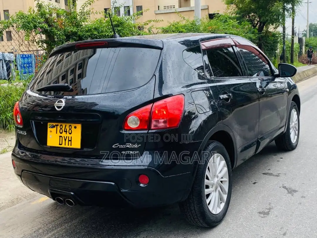 Nissan Dualis 2010 Black