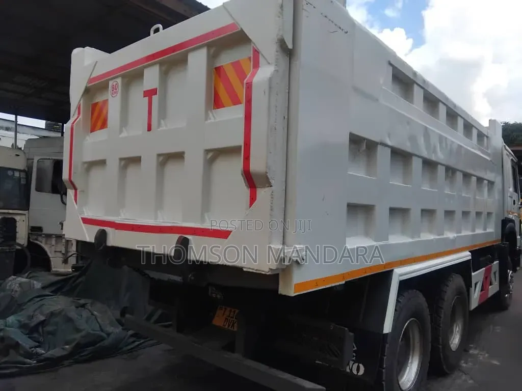 Locally Refurb Howo 6x4 Dump