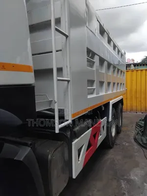 Locally Refurb Howo 6x4 Dump