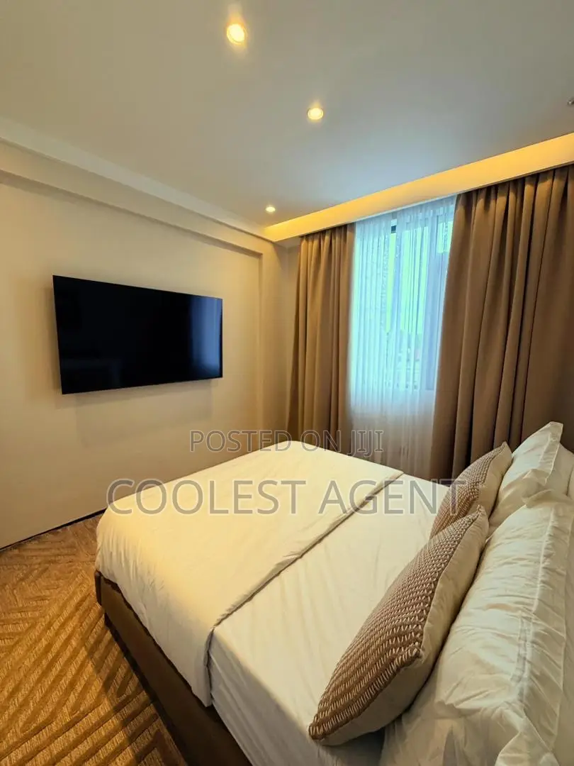 Furnished 3bdrm Duplex in Coolest Estate, Oyster Bay for rent