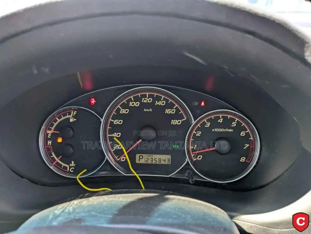 Subaru Forester 2010 Pearl