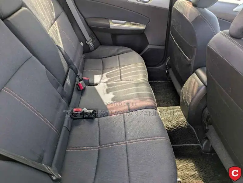 Subaru Forester 2010 Pearl