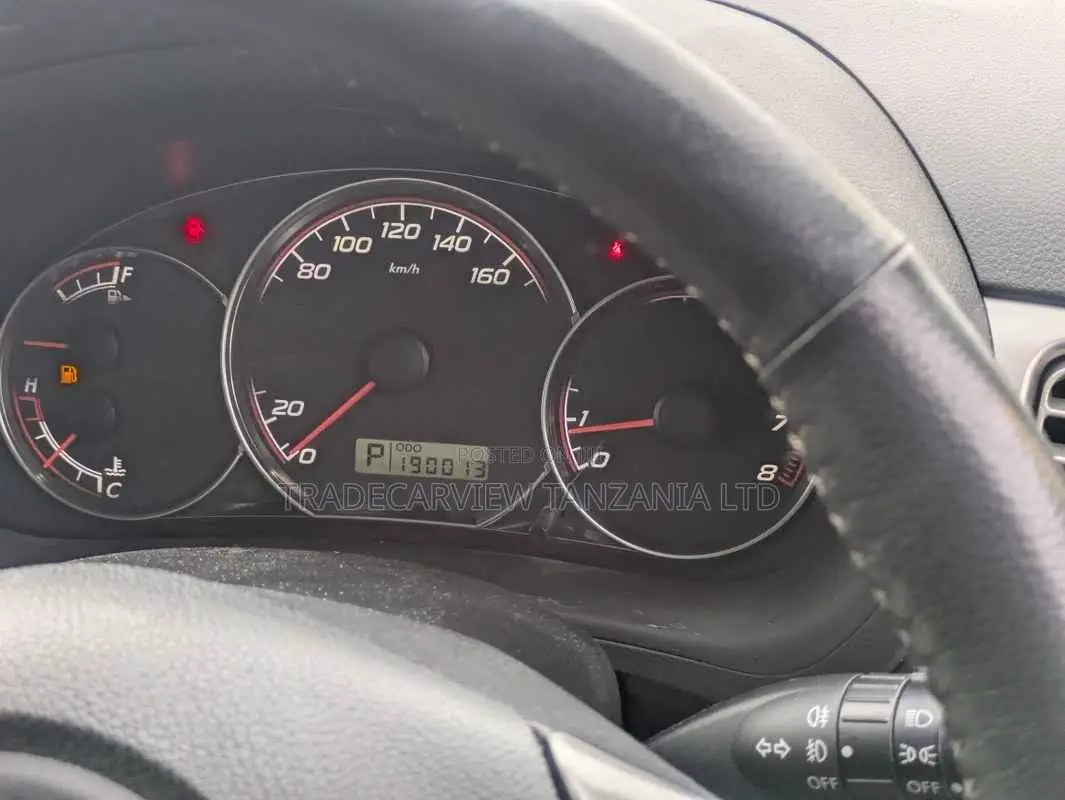 Subaru Forester 2010 Pearl