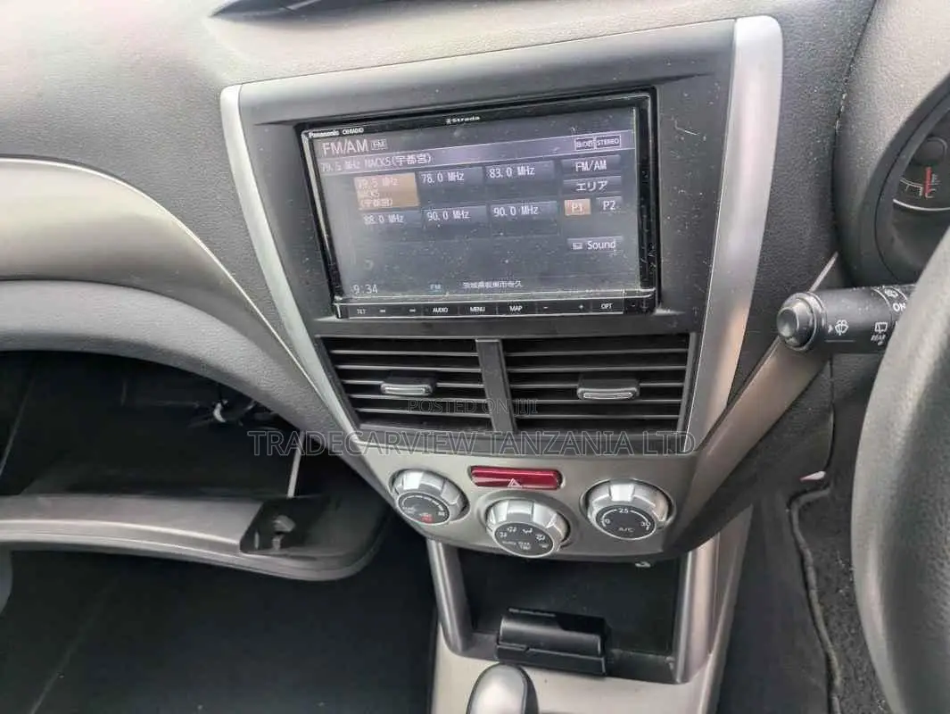 Subaru Forester 2010 Gray