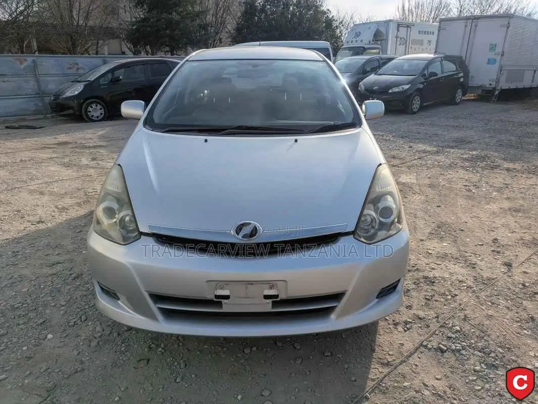 Toyota Wish 2007 Silver