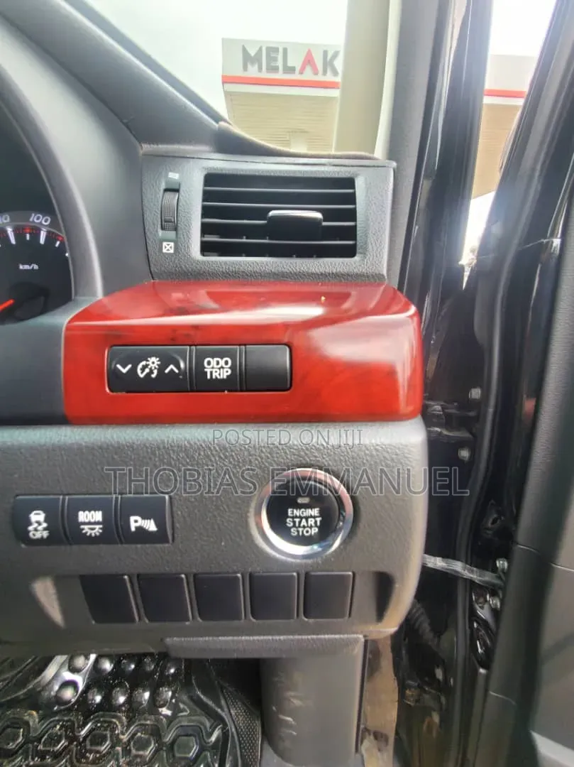 Toyota Alphard 2009 Black