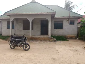4bdrm House in Biriani Real Estate, Chamazi for sale