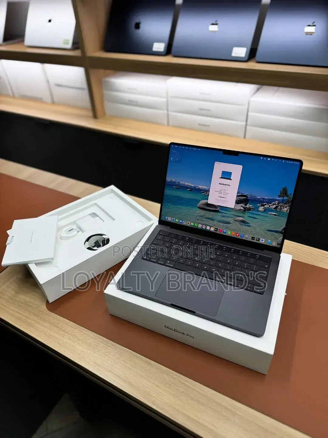 New Laptop Apple MacBook Pro 2025 M5 14-inch 24GB Apple M5 Pro SSD 1T