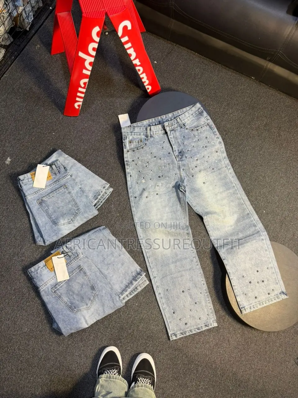 Saint Louis Jeans Collection
