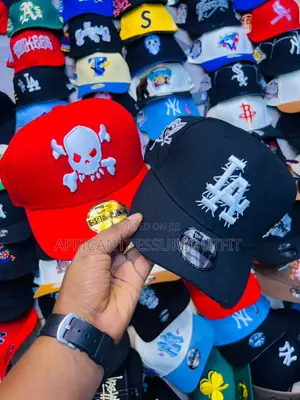 Caps New Era Collection Available