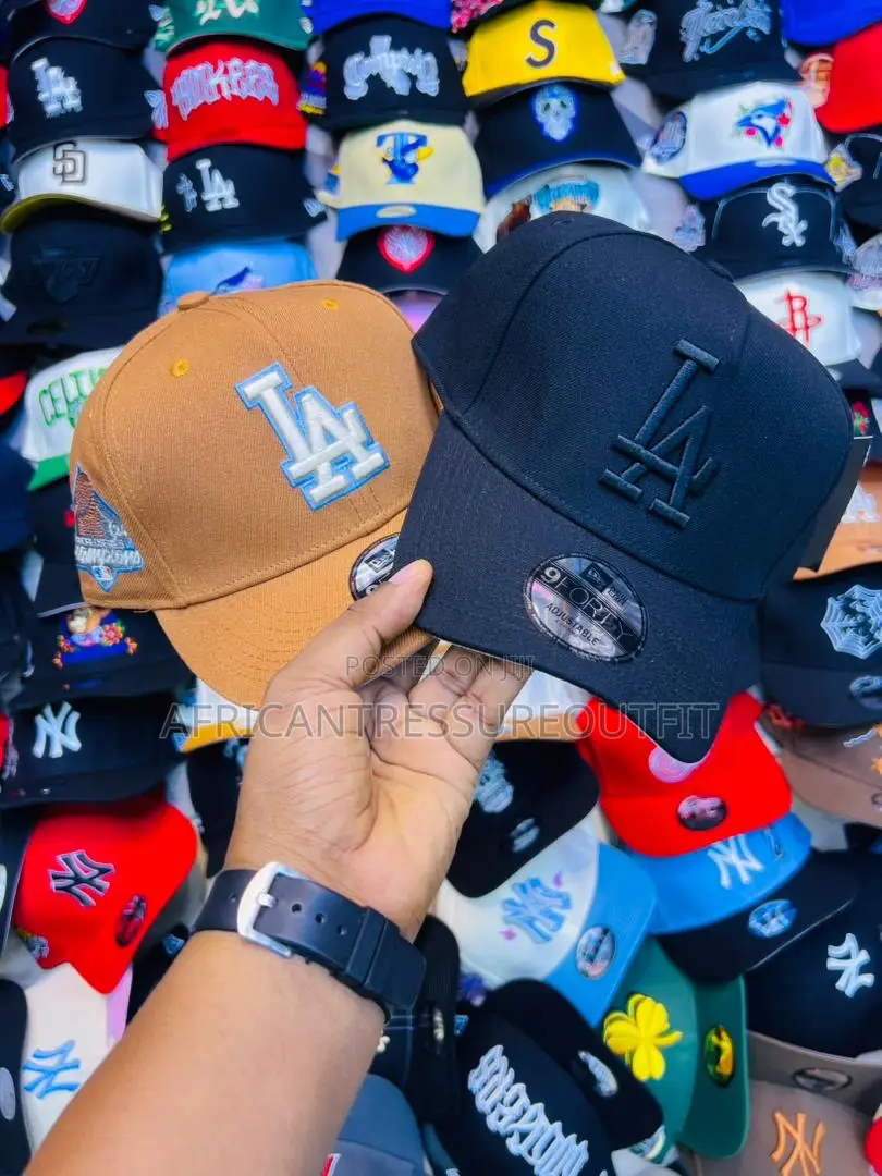 Caps New Era Collection Available