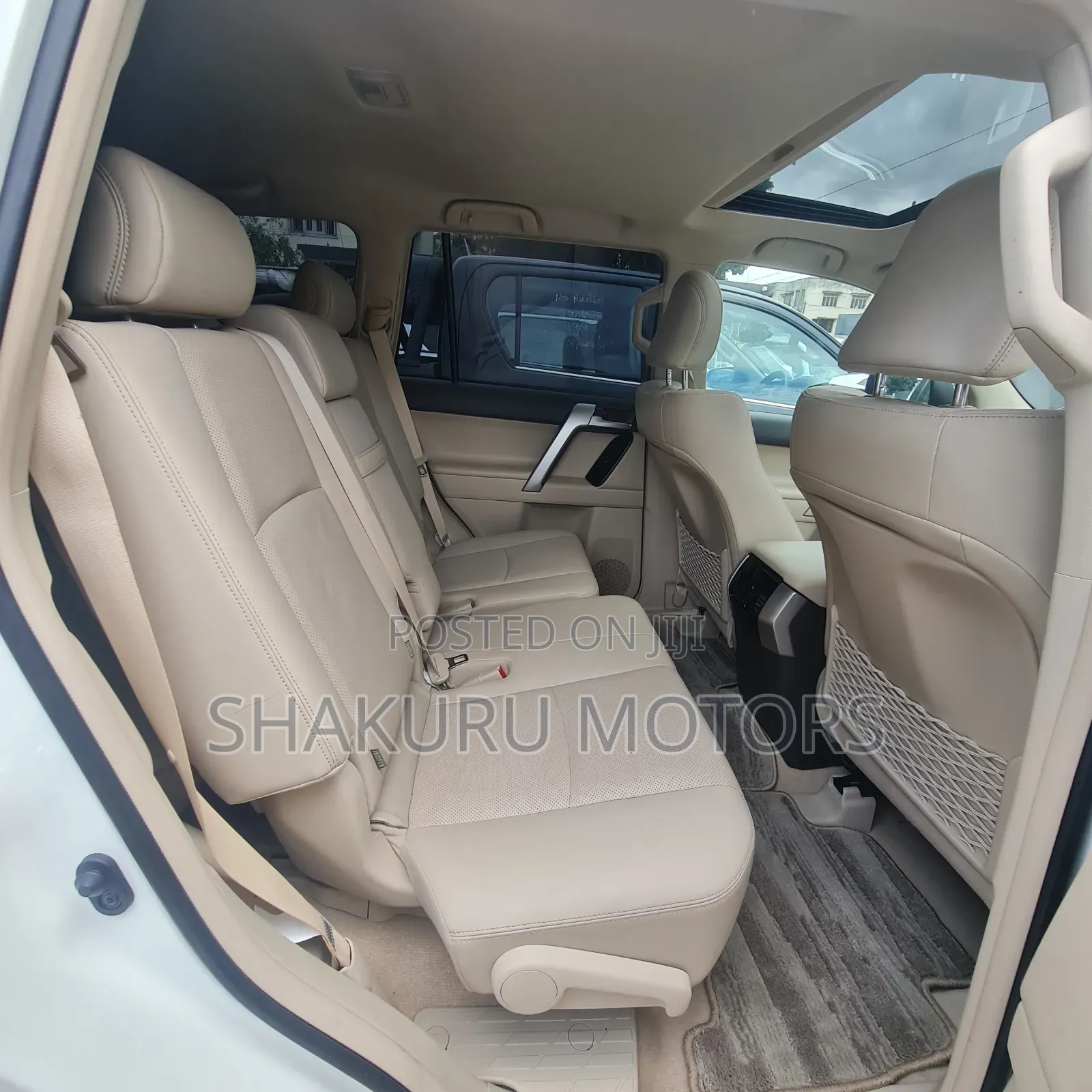 Toyota Land Cruiser Prado 2023 White