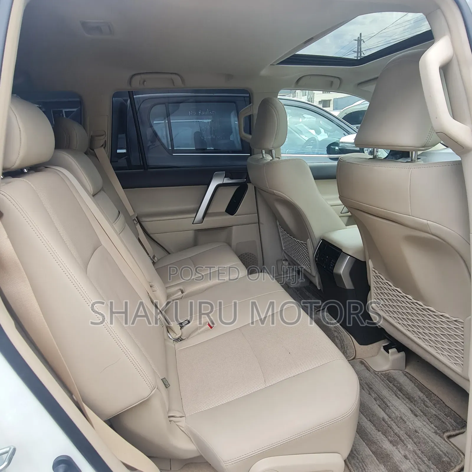 Toyota Land Cruiser Prado 2023 White