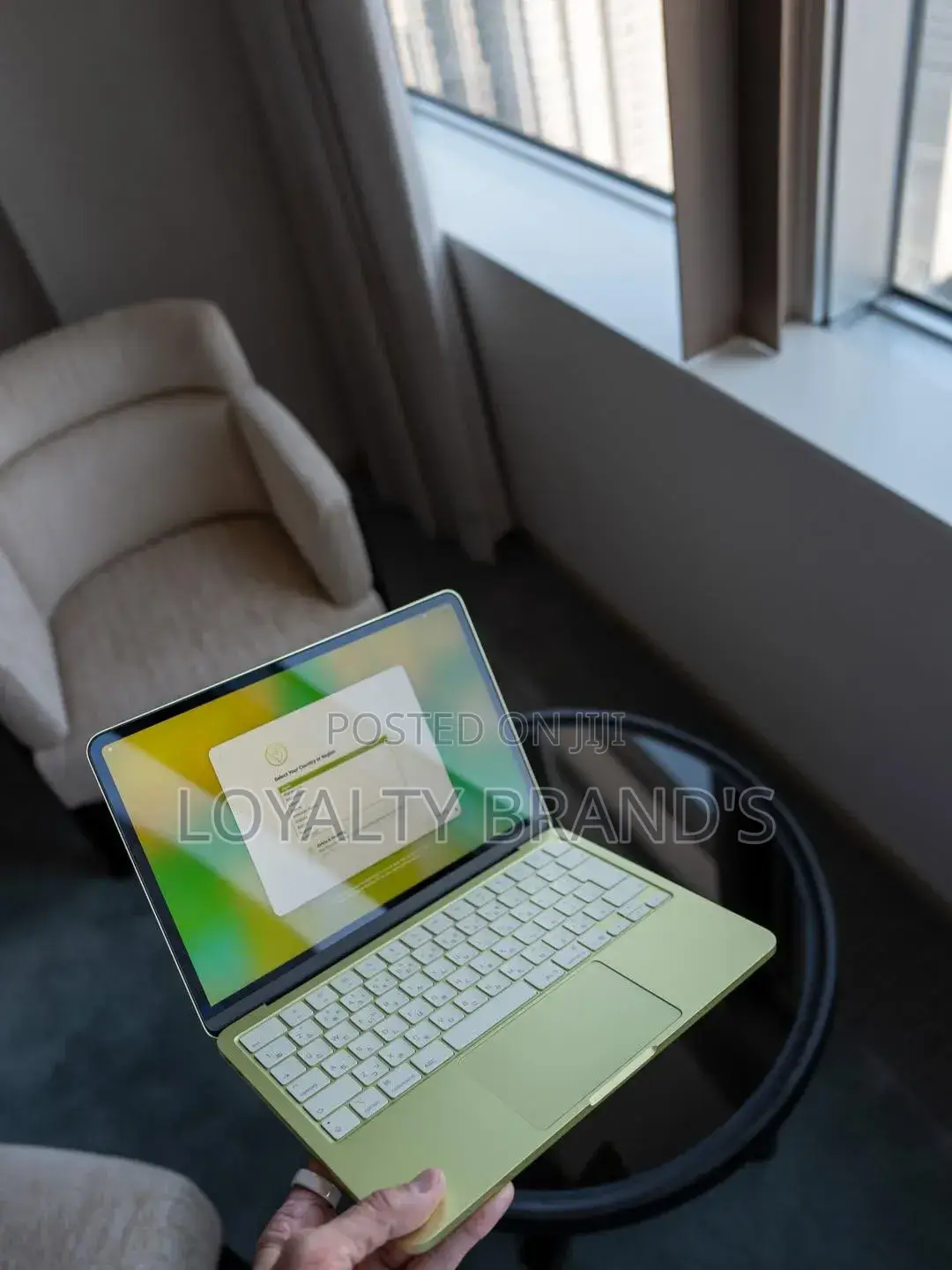 New Laptop Apple MacBook Neo 2026 8GB Apple M5 SSD 512GB