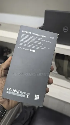 New Samsung Galaxy S24 Ultra 256 GB