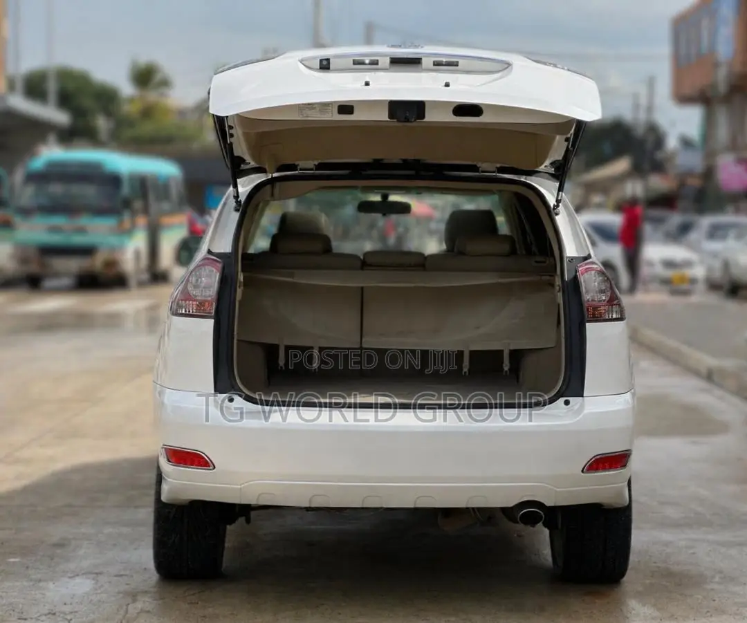 Toyota Harrier 2.4 2006 White